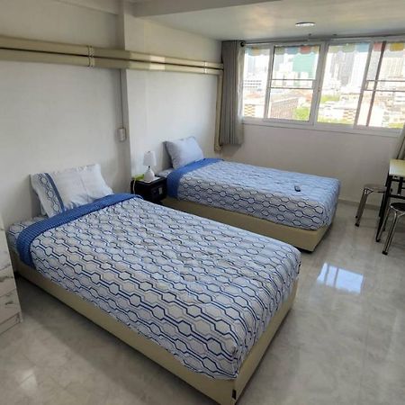Apartment A4 Dindaeng Bangkok Kültér fotó