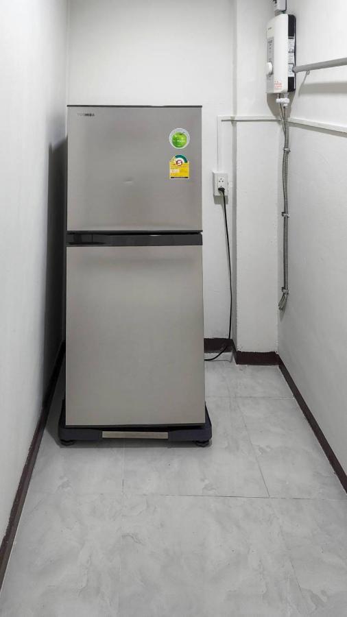 Apartment A4 Dindaeng Bangkok Kültér fotó